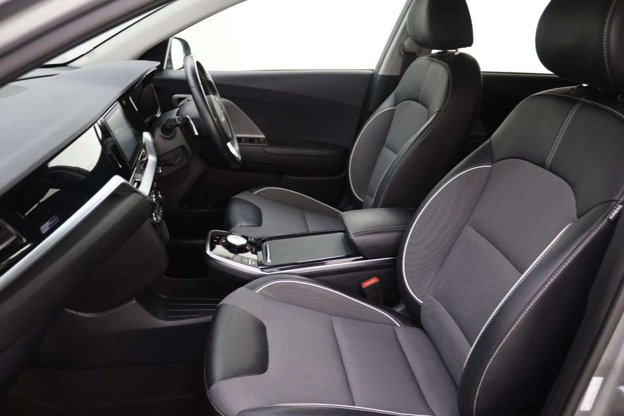 2022 KIA NIRO 2022 KIA NIRO