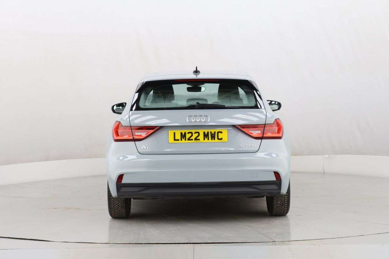 2022 AUDI A1 2022 AUDI A1