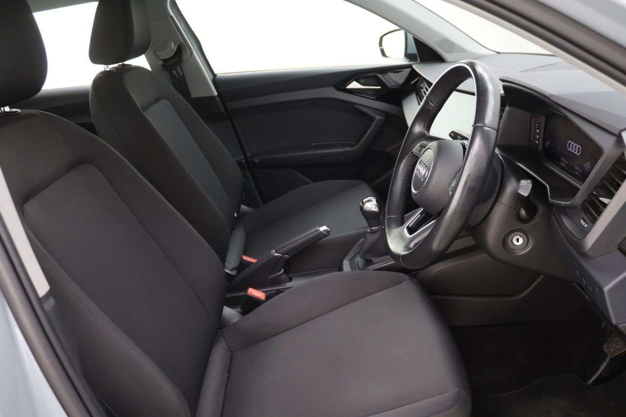 2022 AUDI A1 2022 AUDI A1