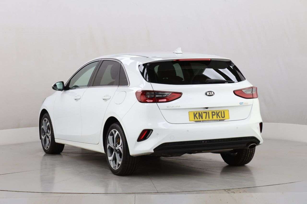 2021 KIA CEED 2021 KIA CEED