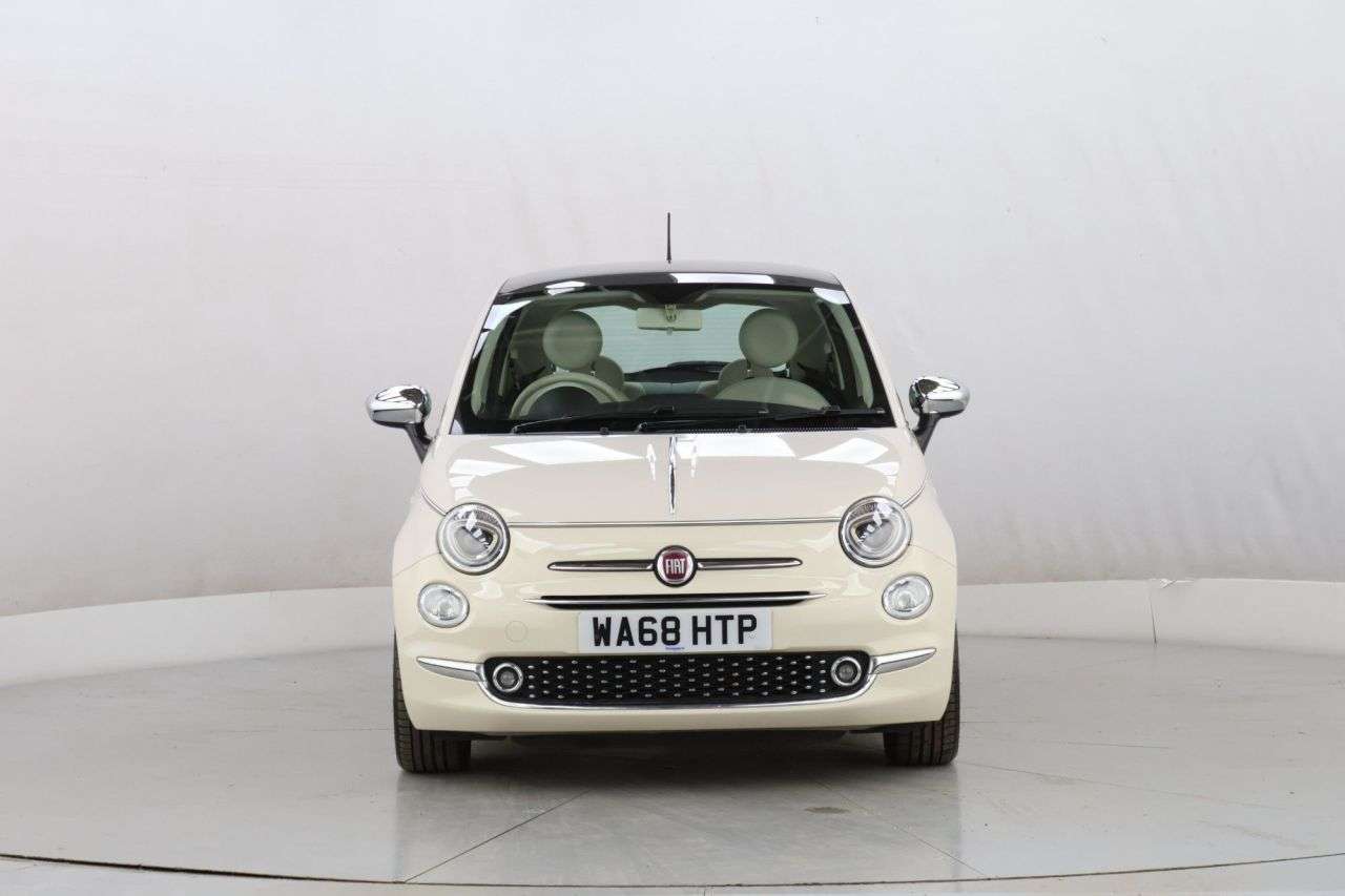 A 2018 FIAT 500 1.2 Collezione Fall Hatchback 3dr Petrol Manual Euro 6 (s/s) (69 bhp) A 2018 FIAT 500 1.2 Collezione Fall Hatchback 3dr Petrol Manual Euro 6 (s/s) (69 bhp)