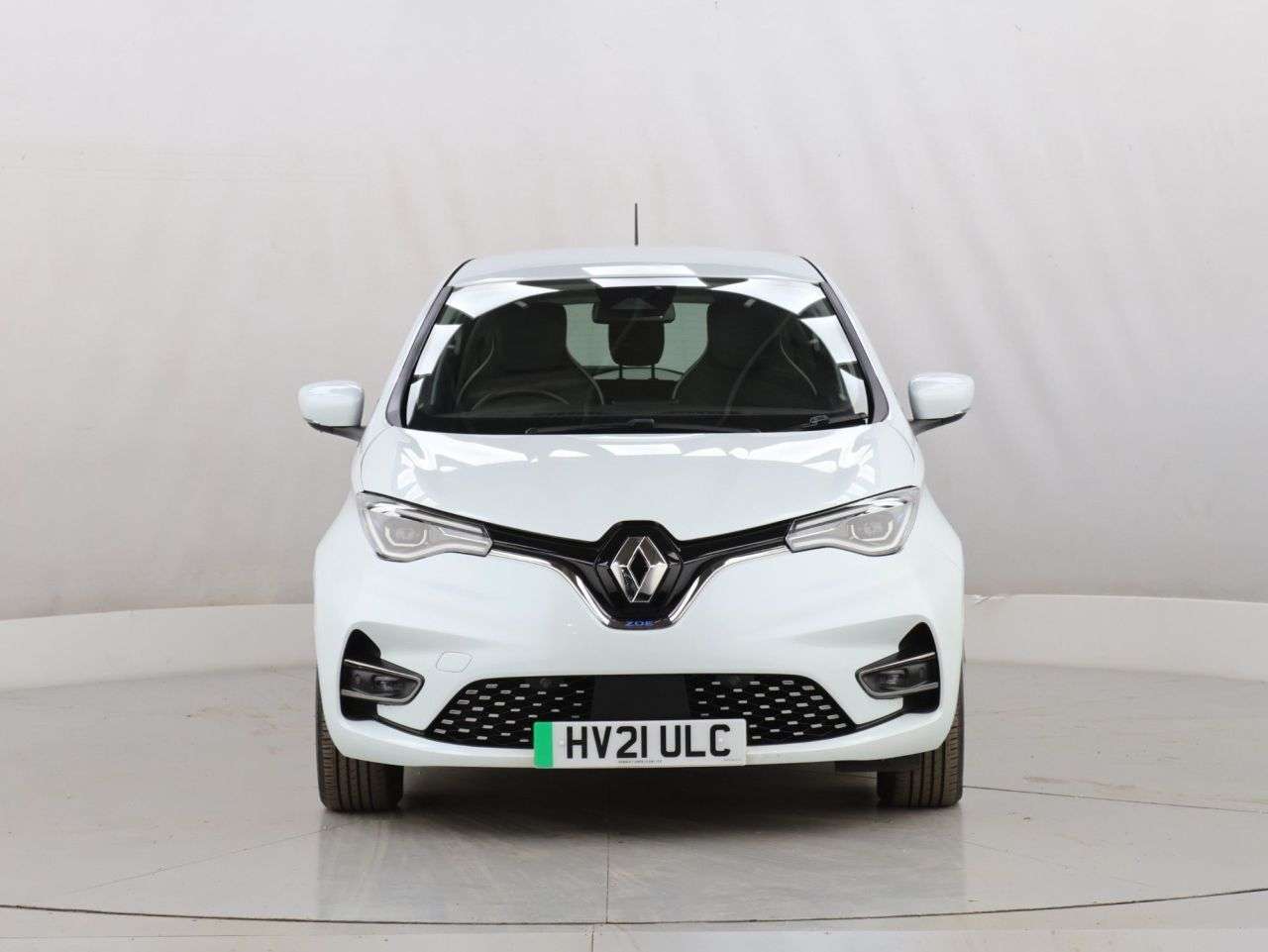 A 2021 RENAULT ZOE R135 52kWh GT Line Hatchback 5dr Electric Auto (i, Rapid Charge) (134 bhp) A 2021 RENAULT ZOE R135 52kWh GT Line Hatchback 5dr Electric Auto (i, Rapid Charge) (134 bhp)