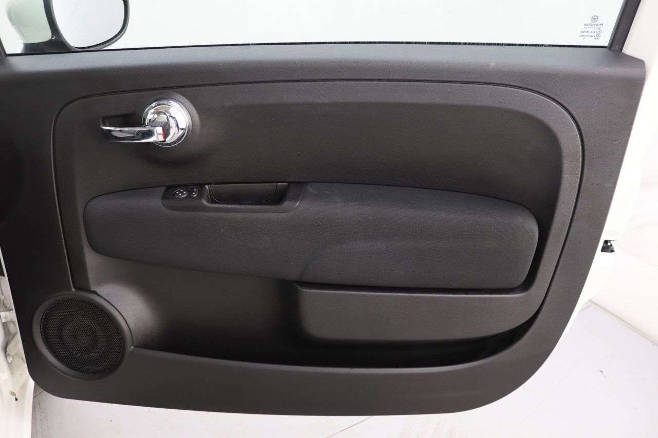 2020 FIAT 500 2020 FIAT 500