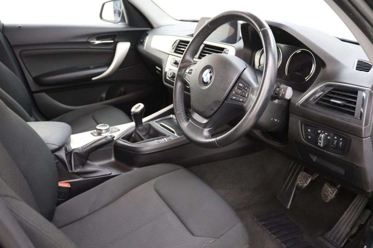 2018 BMW 1 SERIES 2018 BMW 1 SERIES