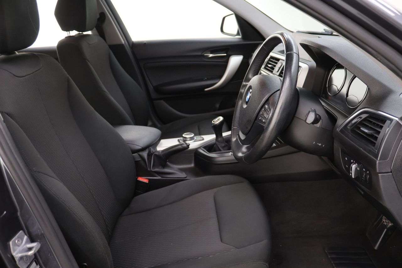 2018 BMW 1 SERIES 2018 BMW 1 SERIES