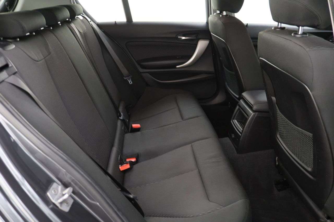 2018 BMW 1 SERIES 2018 BMW 1 SERIES