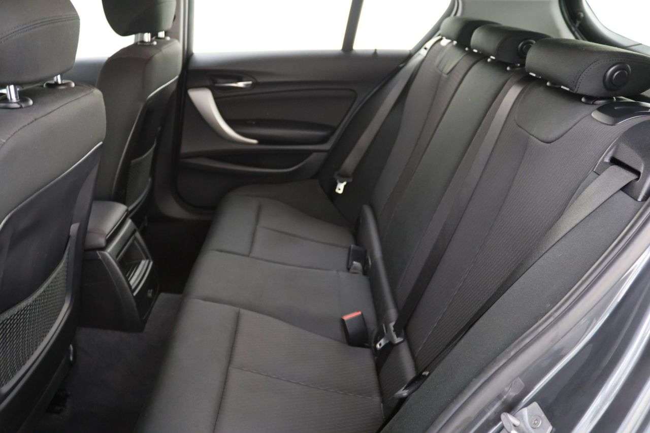 2018 BMW 1 SERIES 2018 BMW 1 SERIES