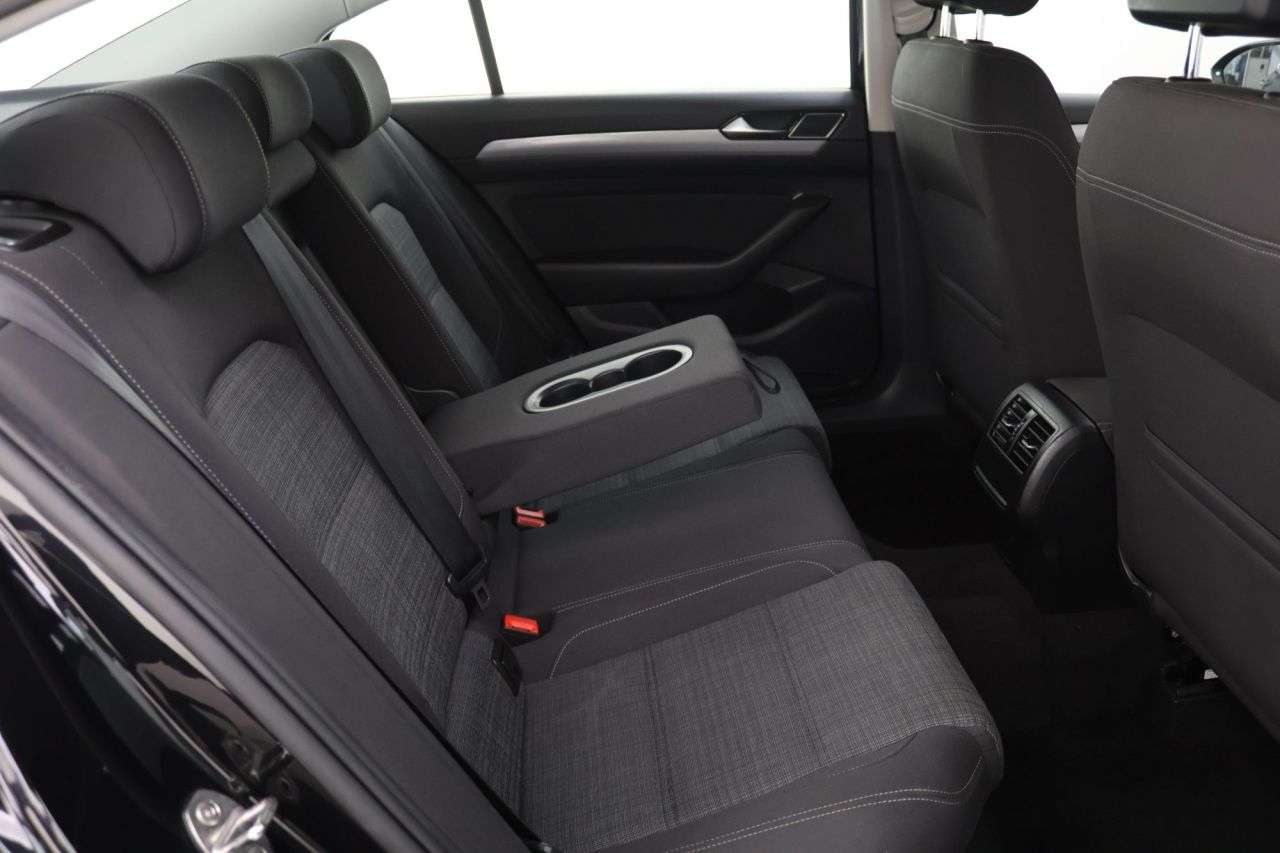 2019 VOLKSWAGEN PASSAT 2019 VOLKSWAGEN PASSAT