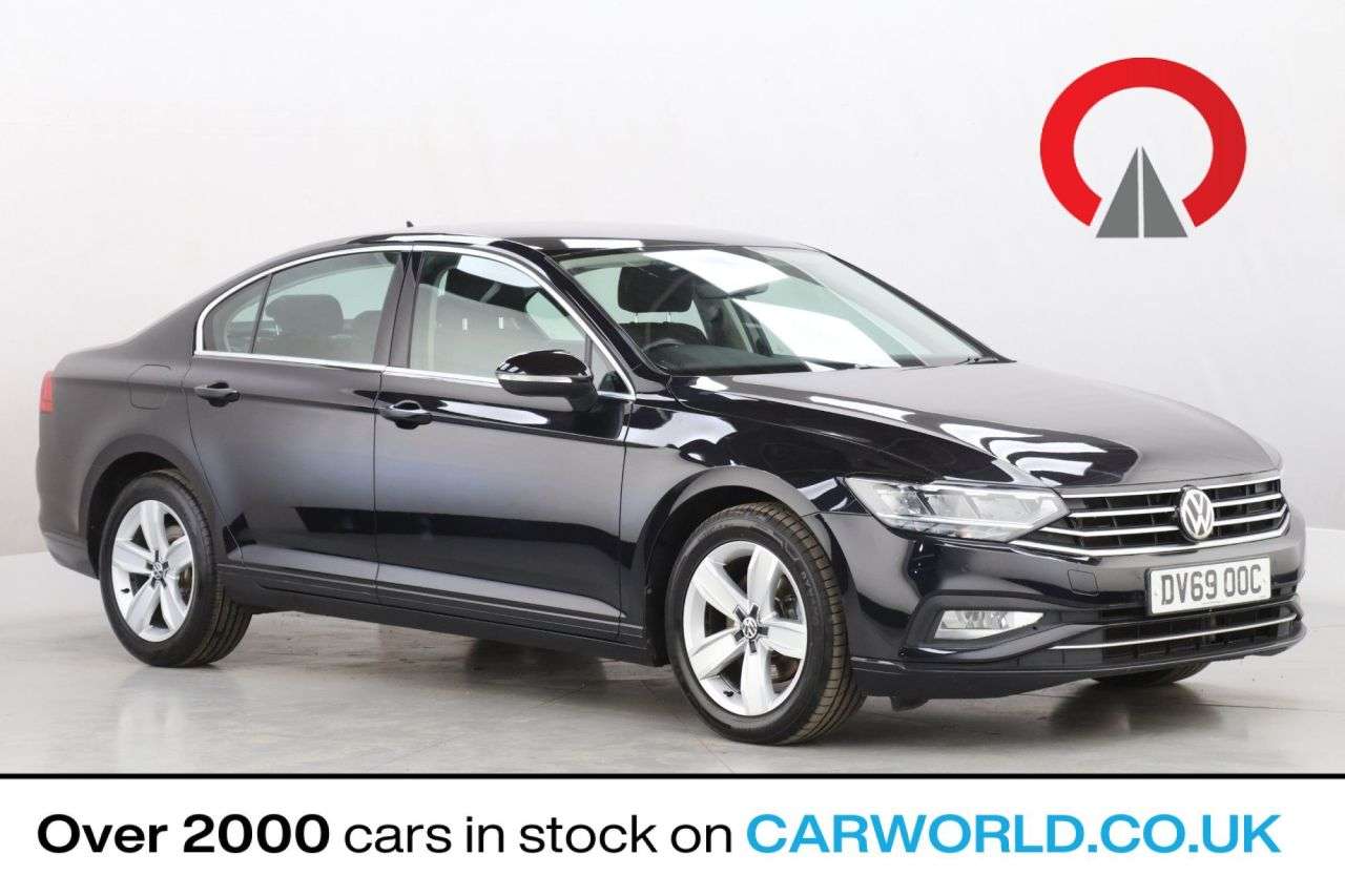 A 2019 VOLKSWAGEN PASSAT 1.5 TSI EVO SE Nav Saloon 4dr Petrol Manual Euro 6 (s/s) (150 ps) A 2019 VOLKSWAGEN PASSAT 1.5 TSI EVO SE Nav Saloon 4dr Petrol Manual Euro 6 (s/s) (150 ps)