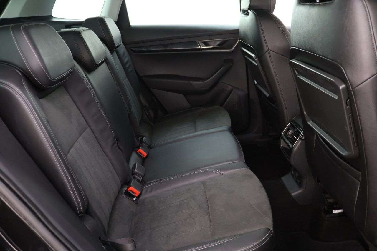 2021 SKODA KAROQ 2021 SKODA KAROQ