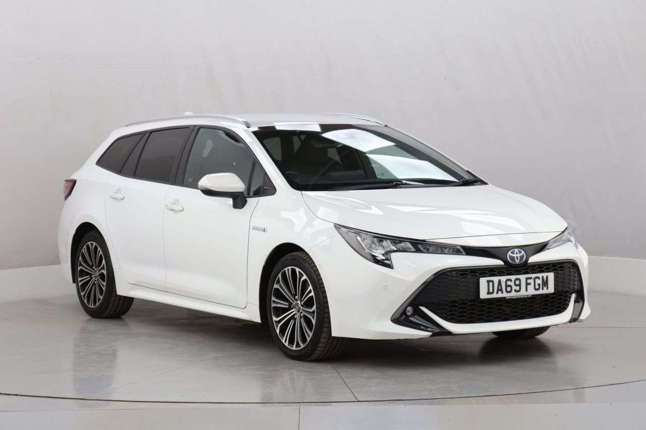 A 2019 TOYOTA COROLLA 2.0 VVT-h Design Touring Sports 5dr Petrol Hybrid CVT Euro 6 (s/s) (184 ps) A 2019 TOYOTA COROLLA 2.0 VVT-h Design Touring Sports 5dr Petrol Hybrid CVT Euro 6 (s/s) (184 ps)