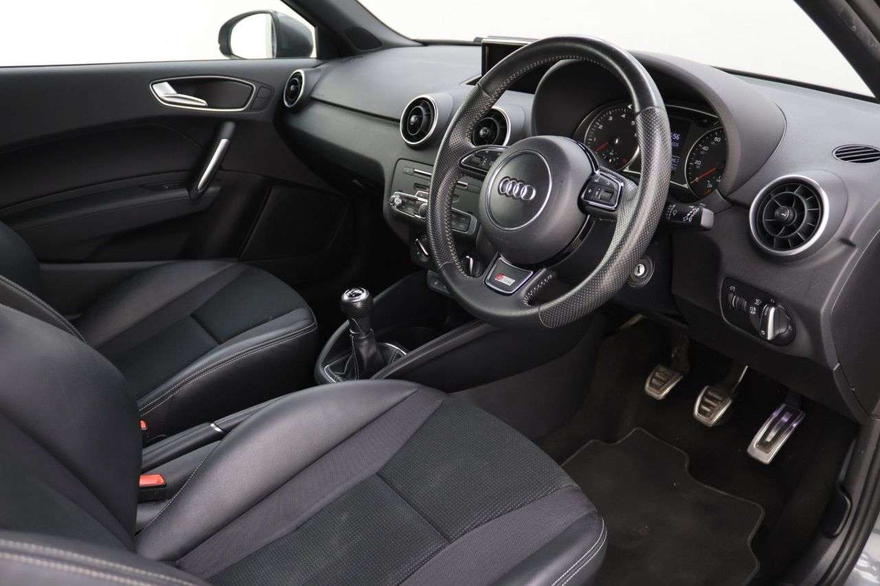 2018 AUDI A1 2018 AUDI A1