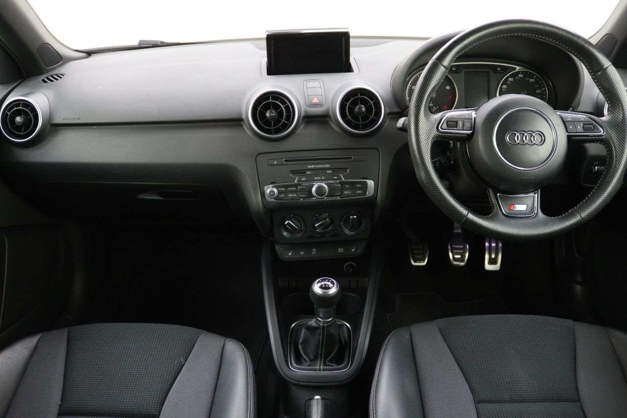 2018 AUDI A1 2018 AUDI A1