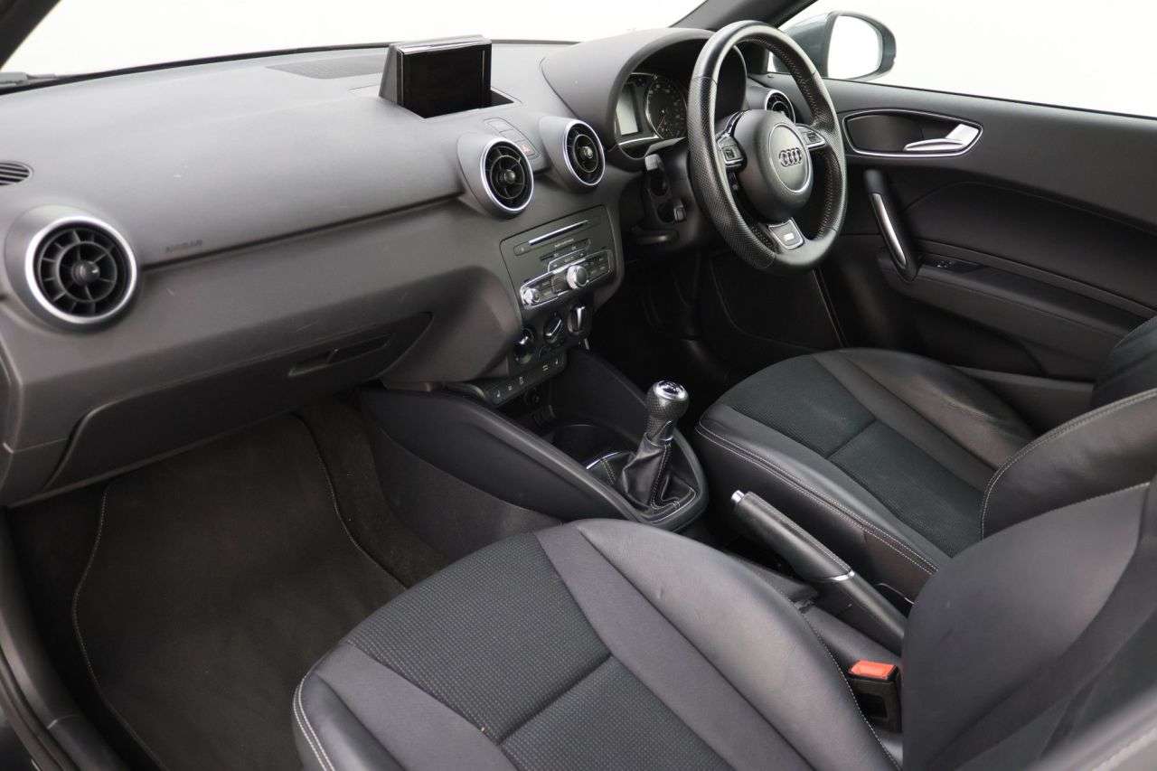 2018 AUDI A1 2018 AUDI A1