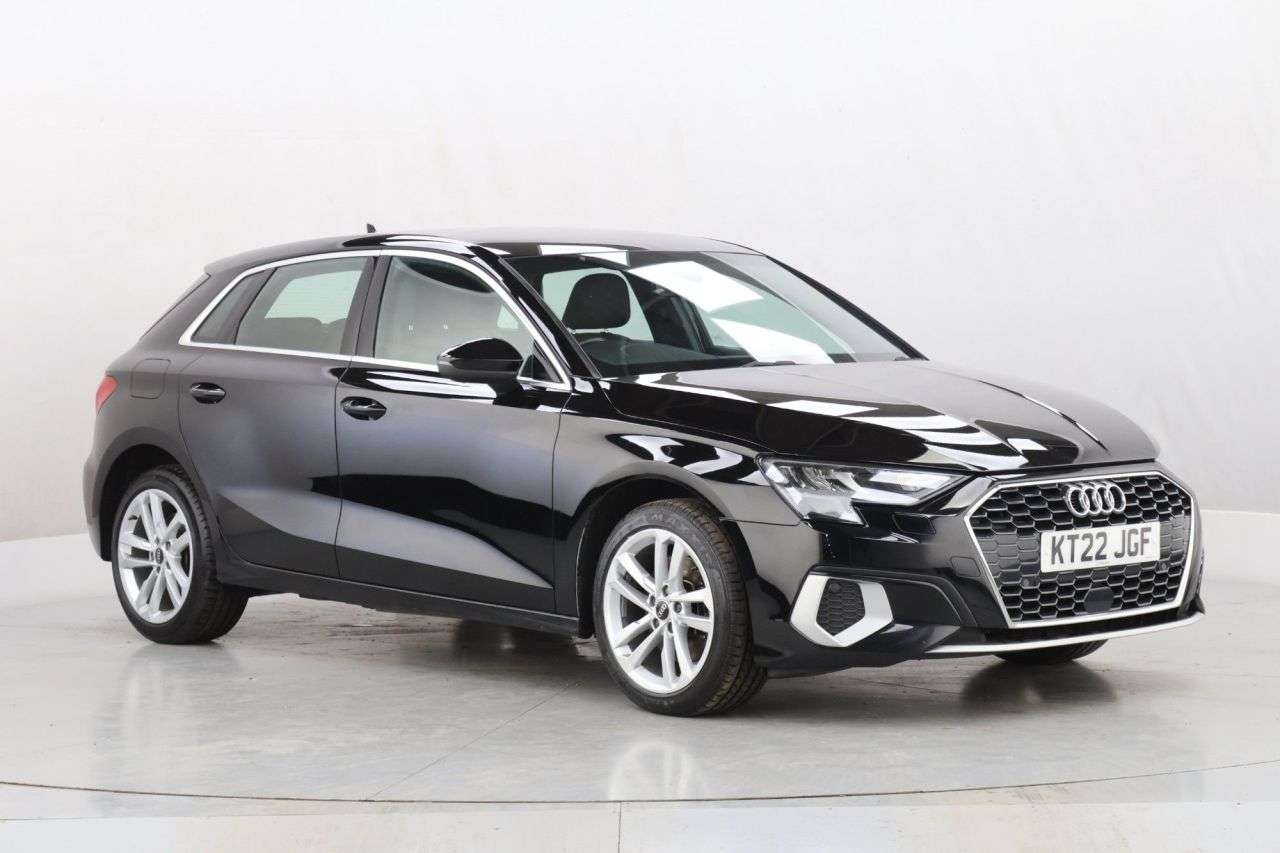 A 2022 AUDI A3 1.4 TFSIe 40 Sport Sportback 5dr Petrol Plug-in Hybrid S Tronic Euro 6 (s/s A 2022 AUDI A3 1.4 TFSIe 40 Sport Sportback 5dr Petrol Plug-in Hybrid S Tronic Euro 6 (s/s