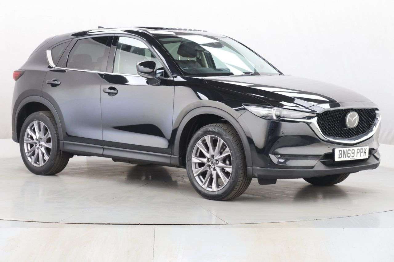 A 2019 MAZDA CX-5 2.0 SKYACTIV-G Sport Nav+ SUV 5dr Petrol Auto Euro 6 (s/s) (165 ps) A 2019 MAZDA CX-5 2.0 SKYACTIV-G Sport Nav+ SUV 5dr Petrol Auto Euro 6 (s/s) (165 ps)
