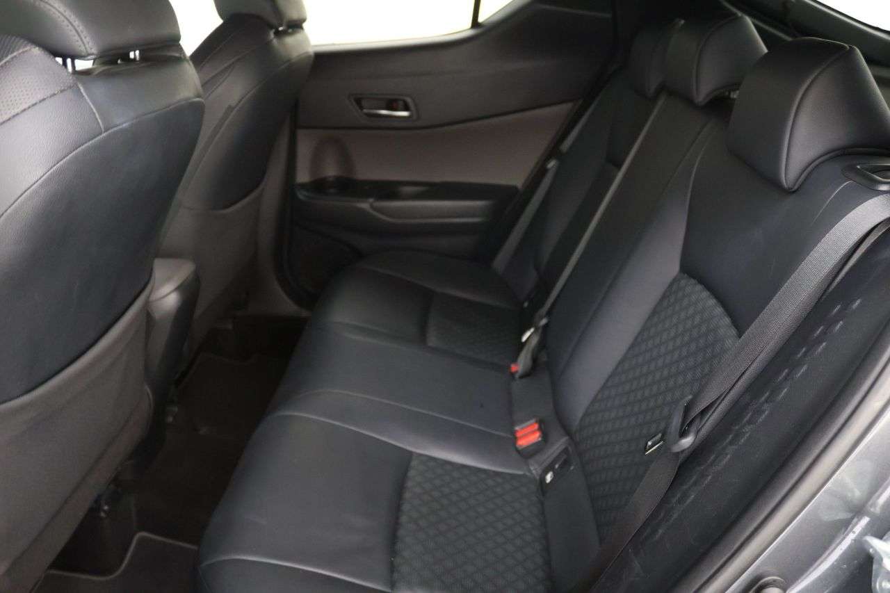 2020 TOYOTA C-HR 2020 TOYOTA C-HR