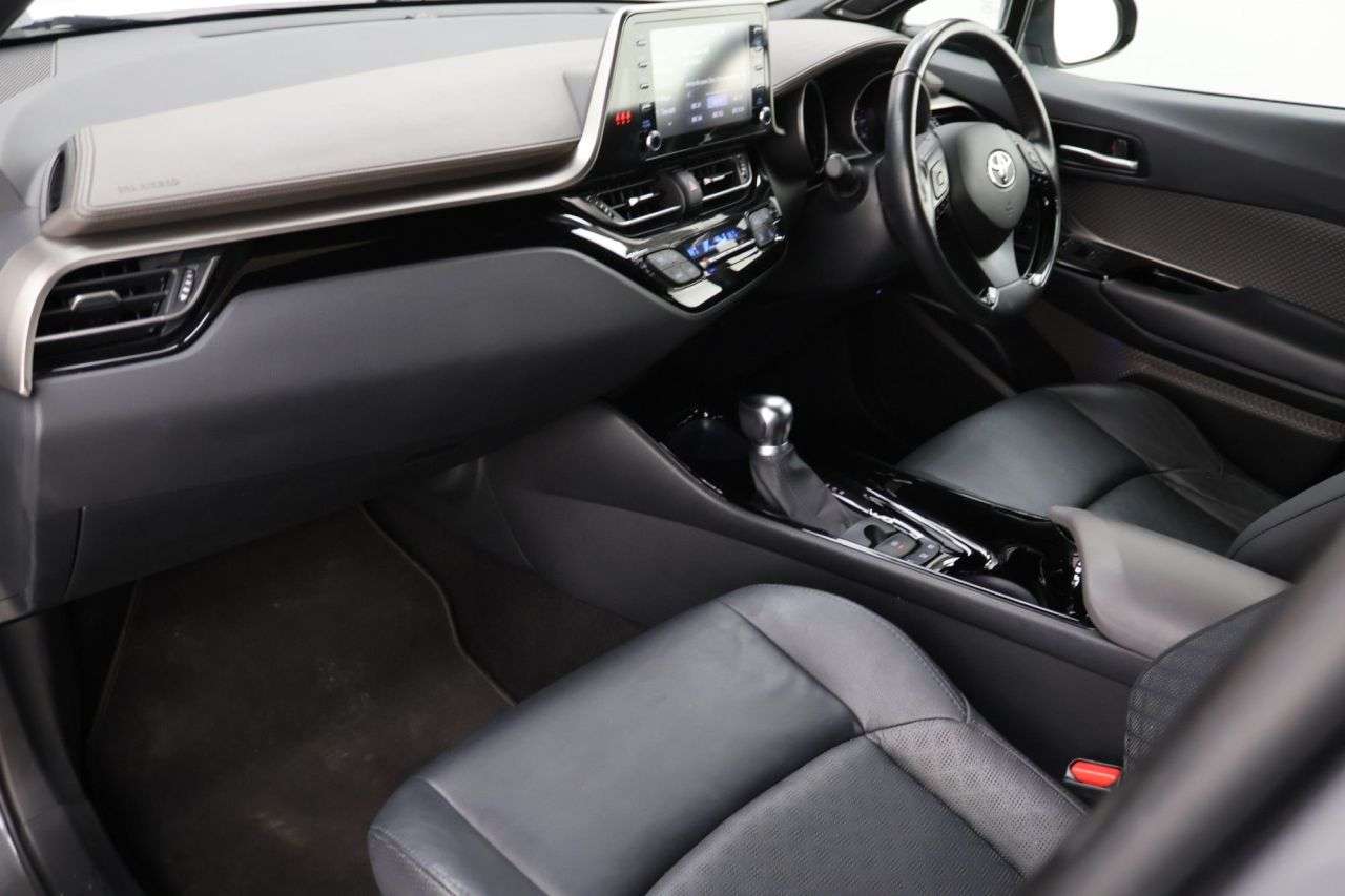 2020 TOYOTA C-HR 2020 TOYOTA C-HR