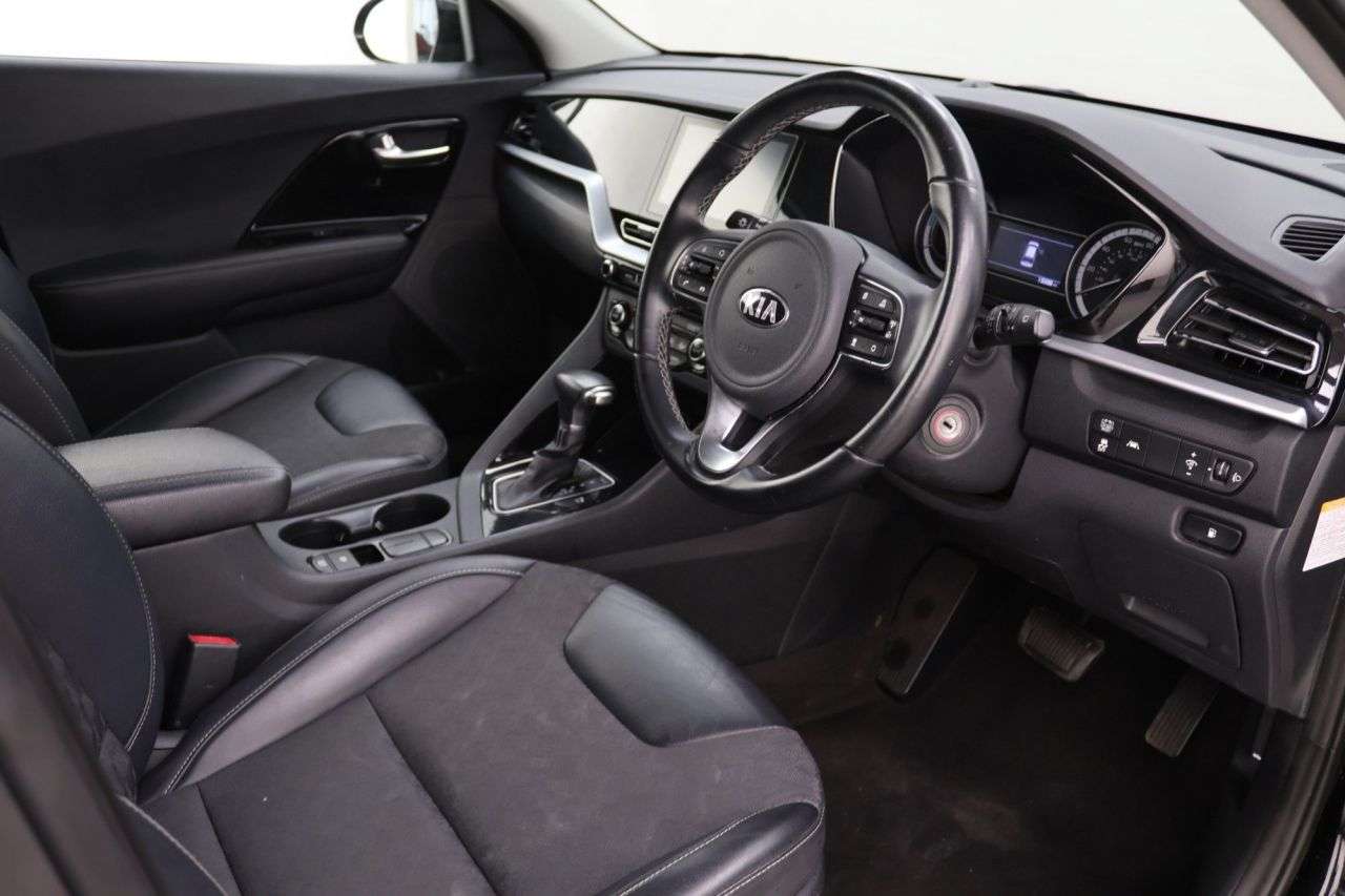 2021 KIA NIRO 2021 KIA NIRO