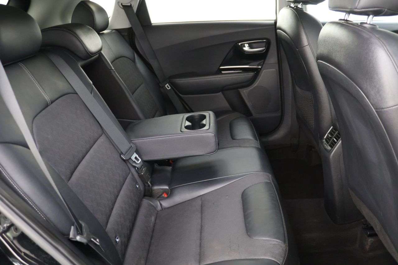 2021 KIA NIRO 2021 KIA NIRO