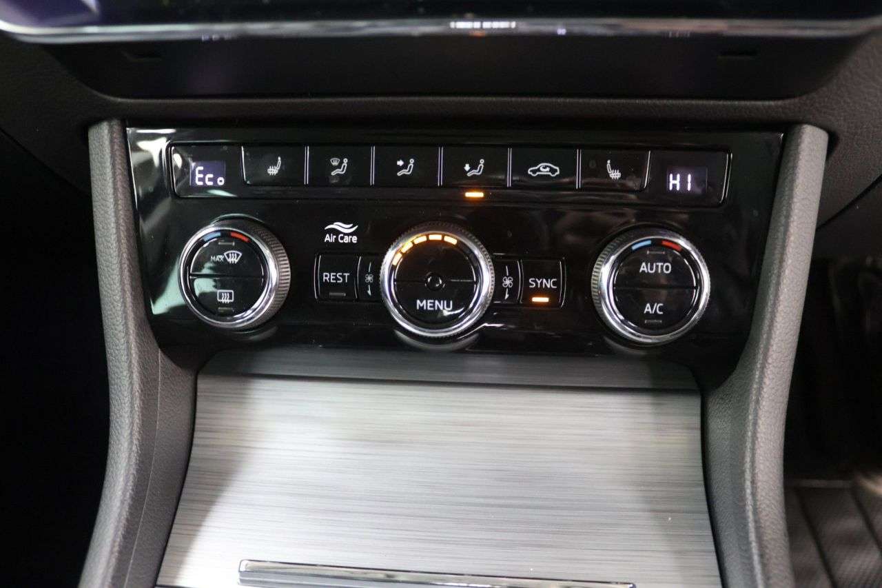 2021 SKODA SUPERB 2021 SKODA SUPERB