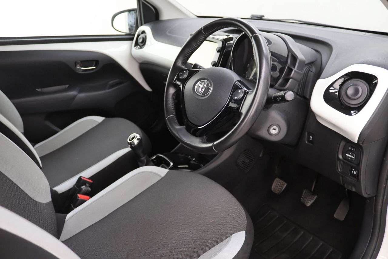 2018 TOYOTA AYGO 2018 TOYOTA AYGO