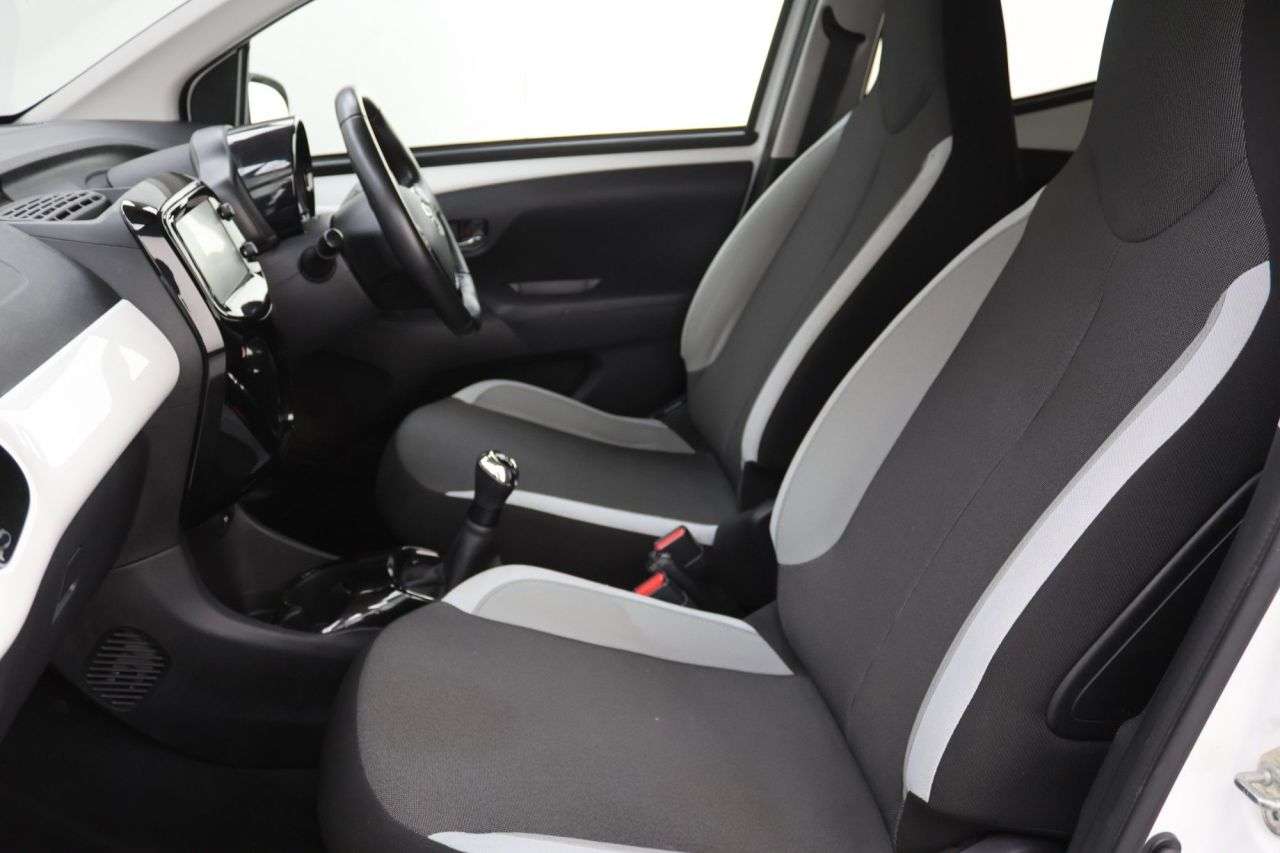 2018 TOYOTA AYGO 2018 TOYOTA AYGO