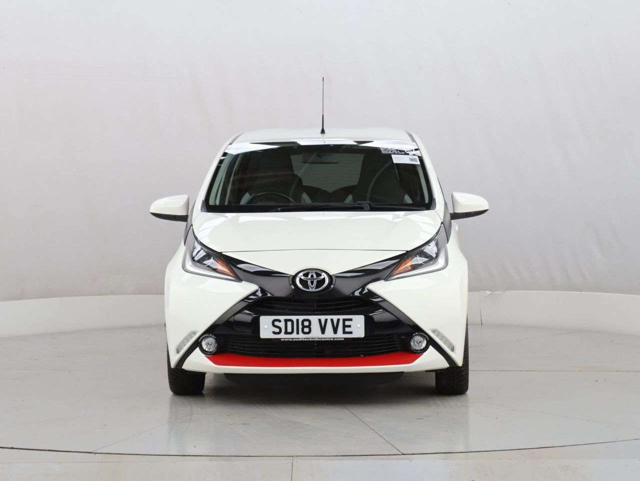 A 2018 TOYOTA AYGO 1.0 VVT-i x-press Hatchback 5dr Petrol Manual Euro 6 (68 ps) A 2018 TOYOTA AYGO 1.0 VVT-i x-press Hatchback 5dr Petrol Manual Euro 6 (68 ps)