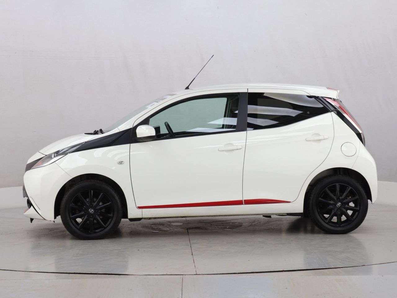2018 TOYOTA AYGO 2018 TOYOTA AYGO