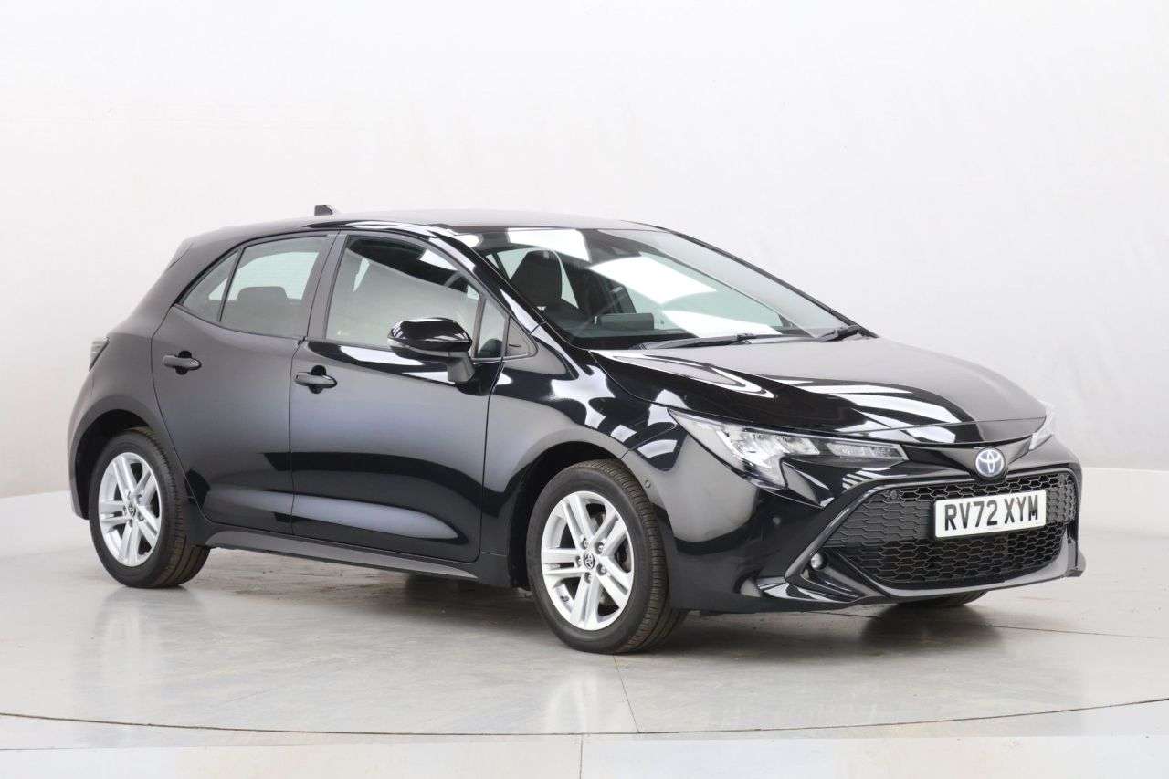 A 2022 TOYOTA COROLLA 2.0 VVT-h GPF Icon Tech Hatchback 5dr Petrol Hybrid CVT Euro 6 (s/s) (184 p A 2022 TOYOTA COROLLA 2.0 VVT-h GPF Icon Tech Hatchback 5dr Petrol Hybrid CVT Euro 6 (s/s) (184 p