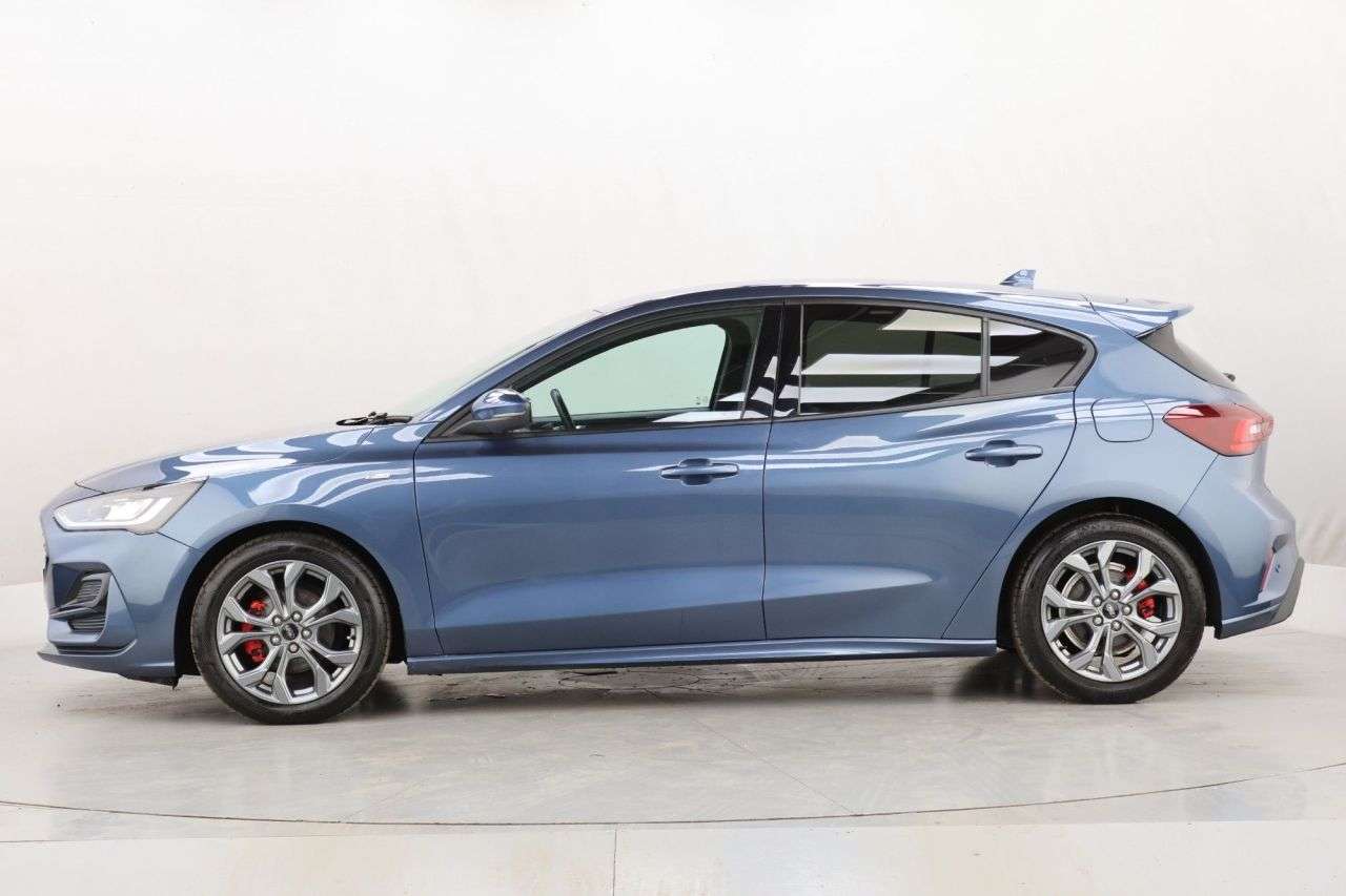 2023 FORD FOCUS 2023 FORD FOCUS