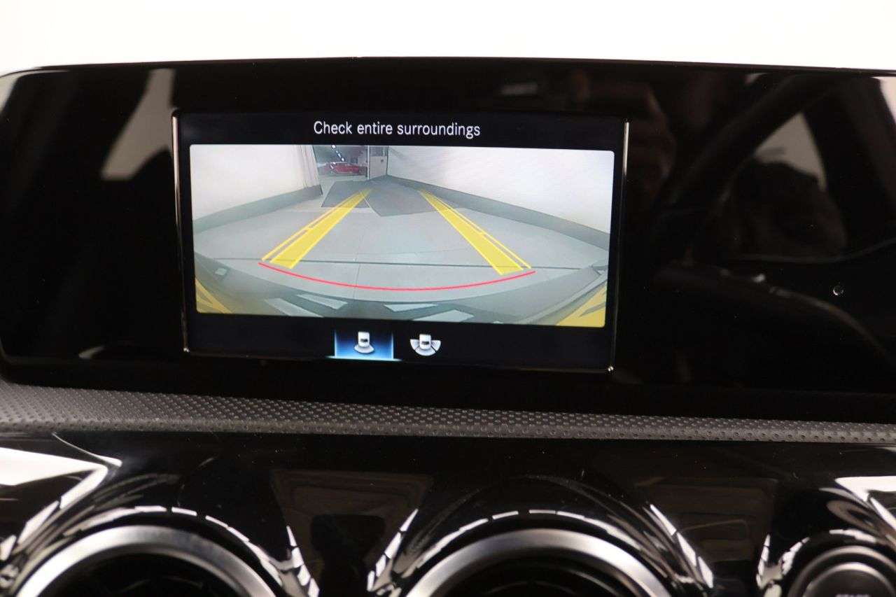 2021 MERCEDES-BENZ A CLASS 2021 MERCEDES-BENZ A CLASS