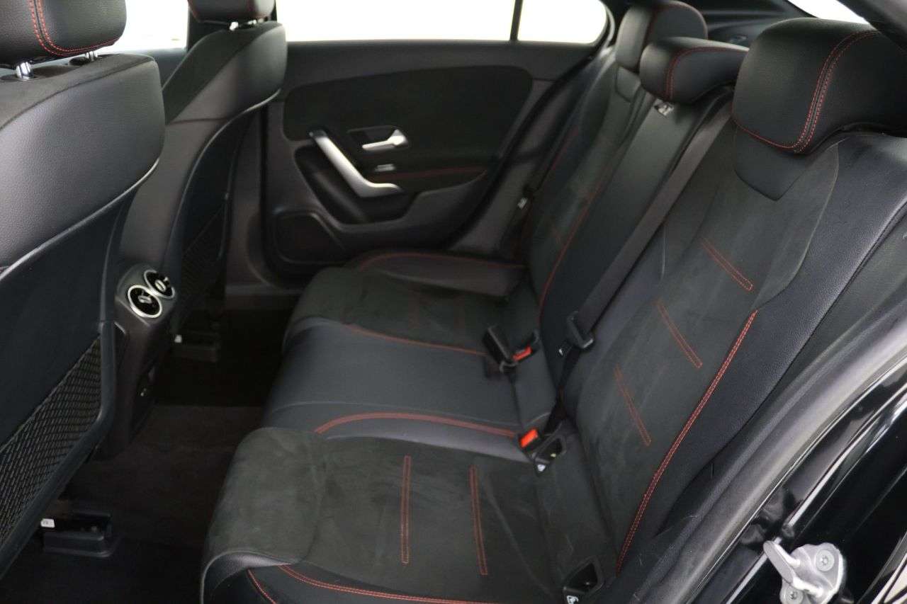 2021 MERCEDES-BENZ A CLASS 2021 MERCEDES-BENZ A CLASS