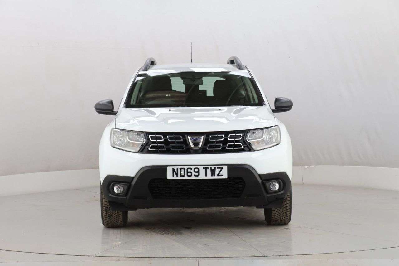 A 2019 DACIA DUSTER 1.0 TCe Essential SUV 5dr Petrol Manual Euro 6 (s/s) (100 ps) A 2019 DACIA DUSTER 1.0 TCe Essential SUV 5dr Petrol Manual Euro 6 (s/s) (100 ps)
