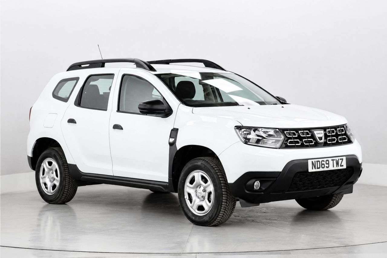 A 2019 DACIA DUSTER 1.0 TCe Essential SUV 5dr Petrol Manual Euro 6 (s/s) (100 ps) A 2019 DACIA DUSTER 1.0 TCe Essential SUV 5dr Petrol Manual Euro 6 (s/s) (100 ps)
