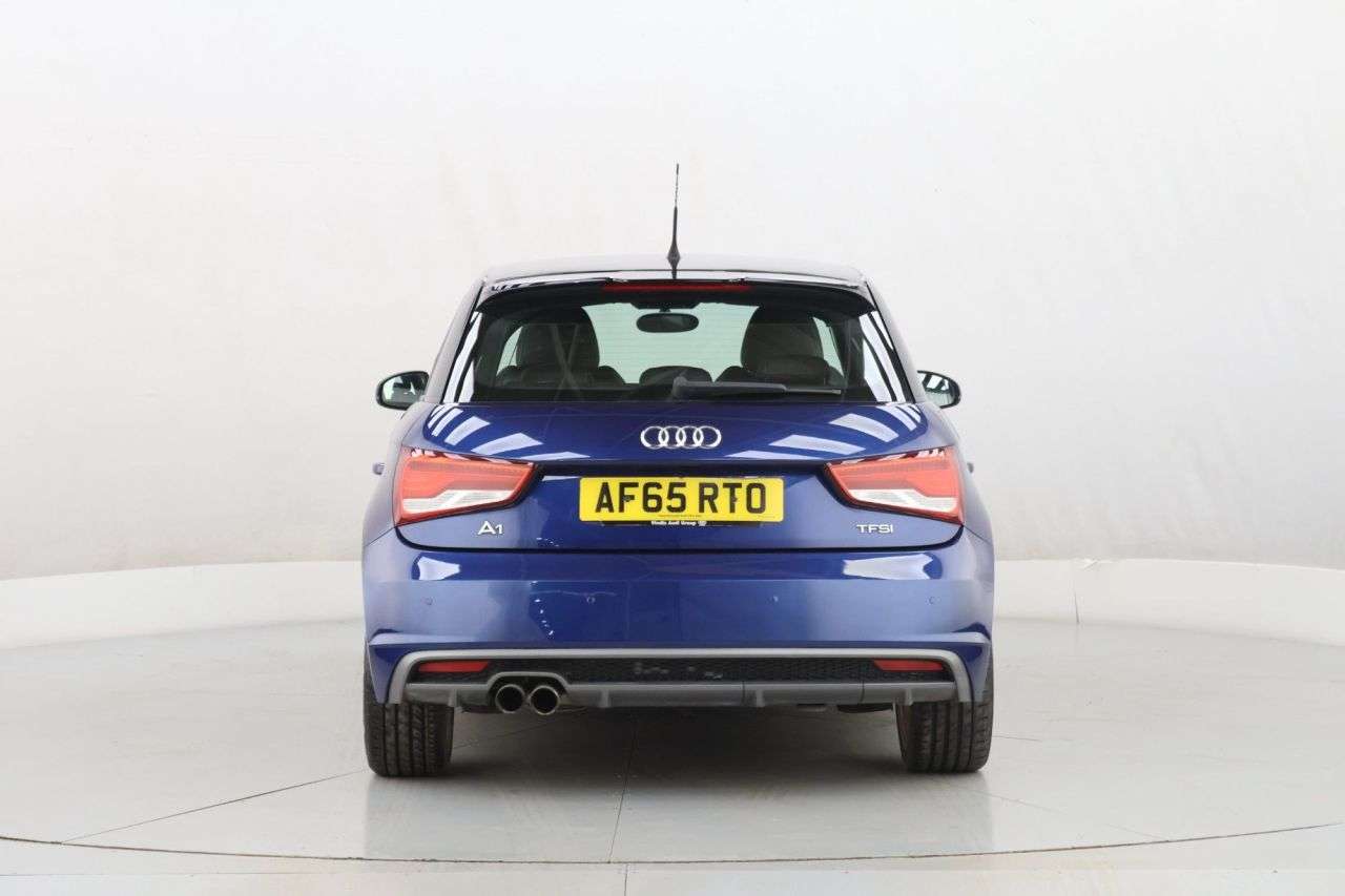 2016 AUDI A1 2016 AUDI A1