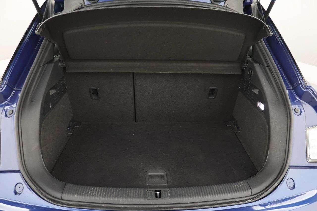 2016 AUDI A1 2016 AUDI A1