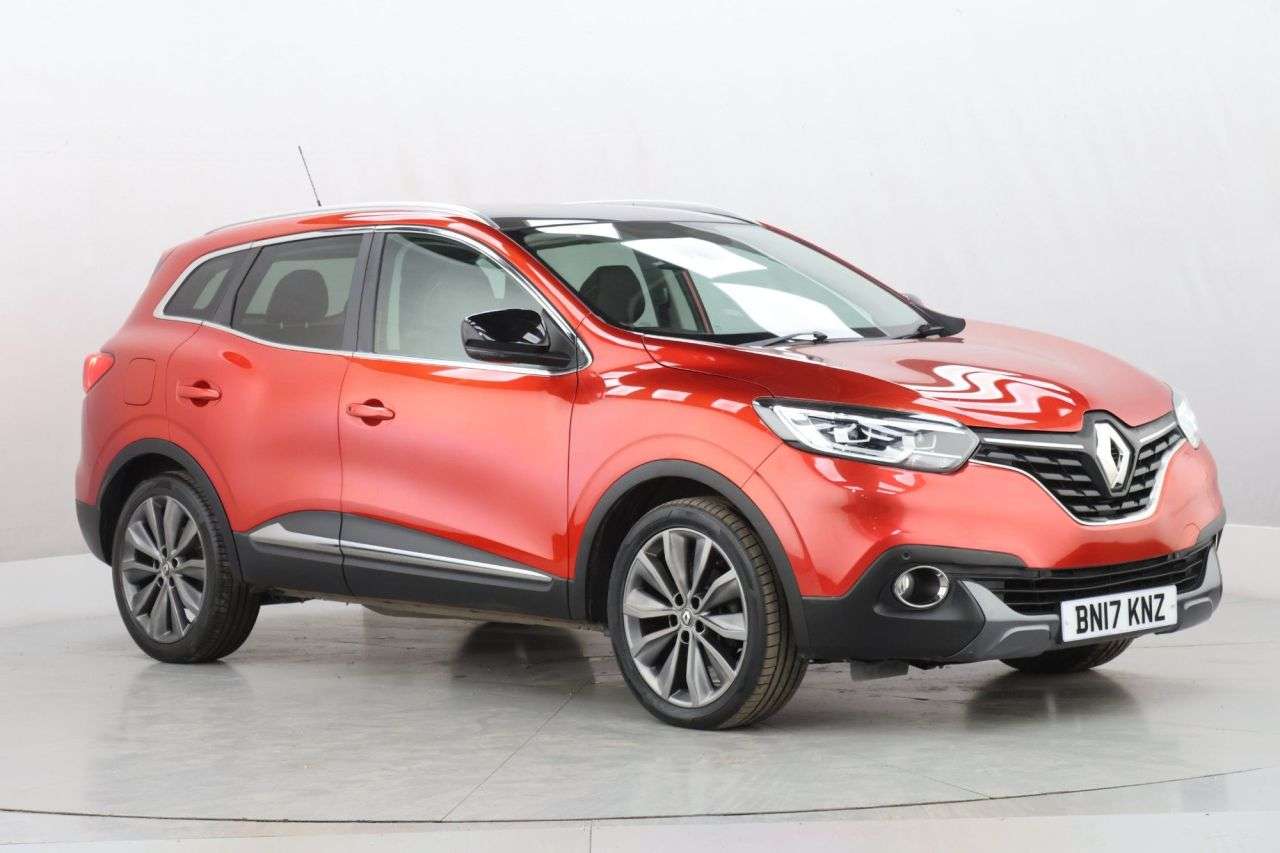 A 2017 RENAULT KADJAR 1.5 dCi Signature Nav SUV 5dr Diesel EDC Euro 6 (s/s) (110 ps) A 2017 RENAULT KADJAR 1.5 dCi Signature Nav SUV 5dr Diesel EDC Euro 6 (s/s) (110 ps)