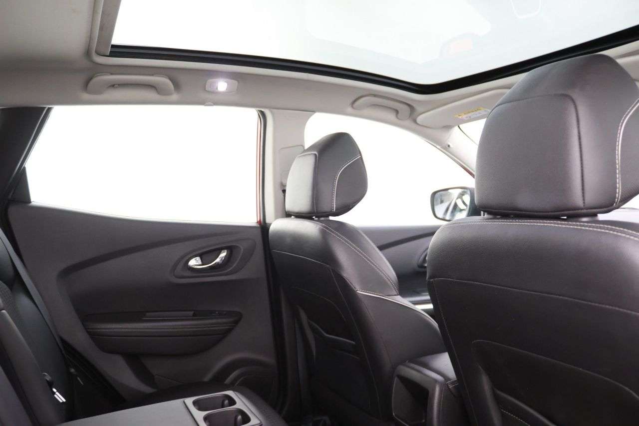 A 2017 RENAULT KADJAR 1.5 dCi Signature Nav SUV 5dr Diesel EDC Euro 6 (s/s) (110 ps) A 2017 RENAULT KADJAR 1.5 dCi Signature Nav SUV 5dr Diesel EDC Euro 6 (s/s) (110 ps)