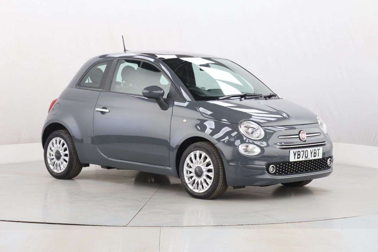 A 2020 FIAT 500 1.0 MHEV Lounge Hatchback 3dr Petrol Manual Euro 6 (s/s) (70 bhp) A 2020 FIAT 500 1.0 MHEV Lounge Hatchback 3dr Petrol Manual Euro 6 (s/s) (70 bhp)