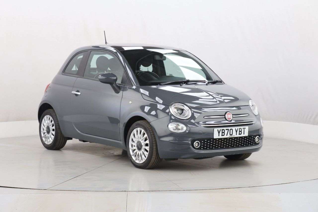 A 2020 FIAT 500 1.0 MHEV Lounge Hatchback 3dr Petrol Manual Euro 6 (s/s) (70 bhp) A 2020 FIAT 500 1.0 MHEV Lounge Hatchback 3dr Petrol Manual Euro 6 (s/s) (70 bhp)