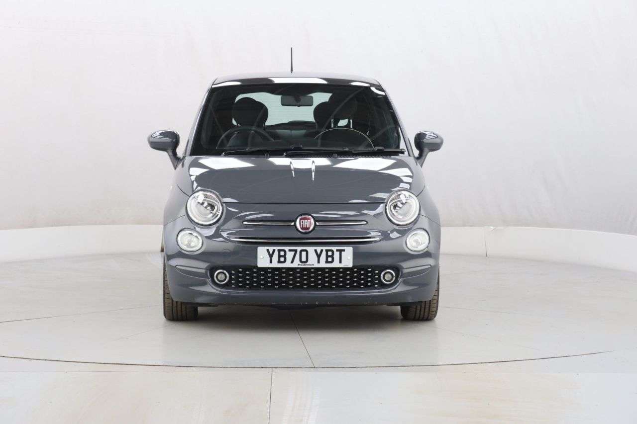 A 2020 FIAT 500 1.0 MHEV Lounge Hatchback 3dr Petrol Manual Euro 6 (s/s) (70 bhp) A 2020 FIAT 500 1.0 MHEV Lounge Hatchback 3dr Petrol Manual Euro 6 (s/s) (70 bhp)