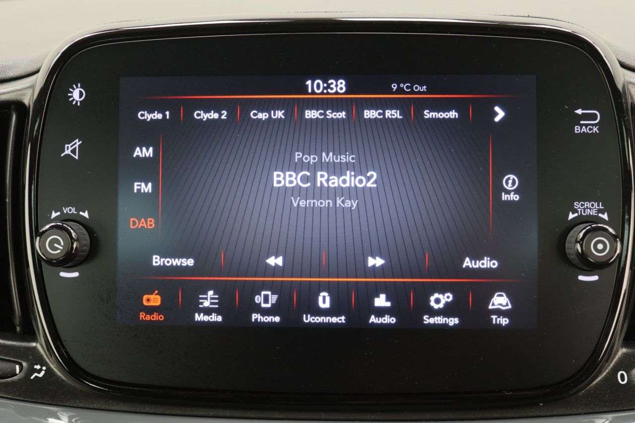 2020 FIAT 500 2020 FIAT 500