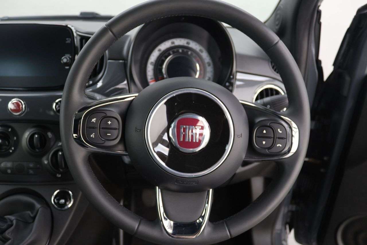 2020 FIAT 500 2020 FIAT 500