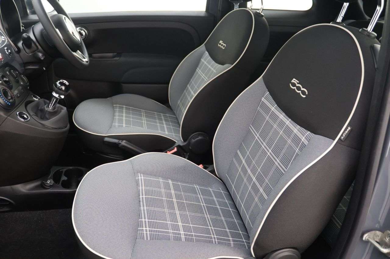 2020 FIAT 500 2020 FIAT 500