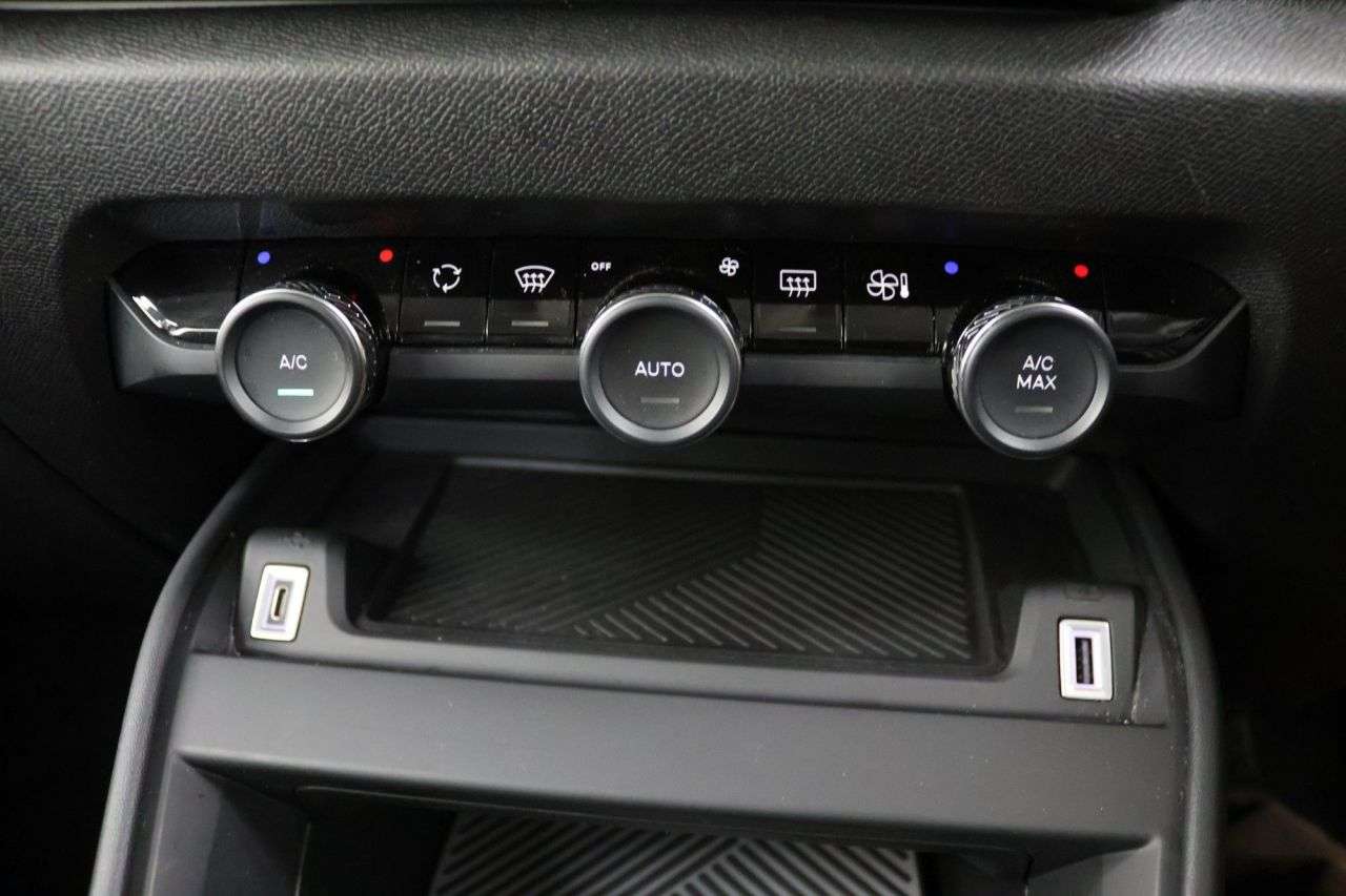 2022 CITROEN C4 2022 CITROEN C4