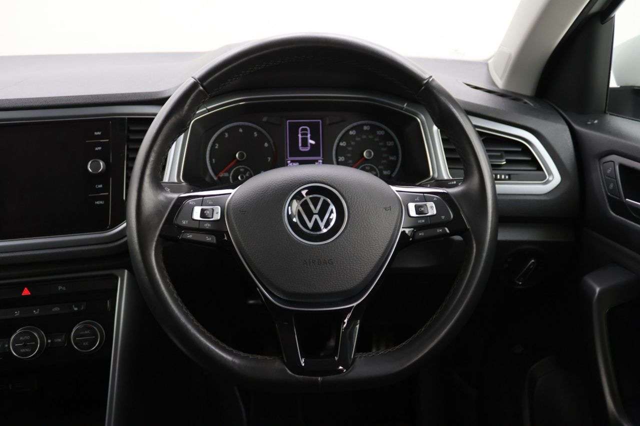 2021 VOLKSWAGEN T-ROC 2021 VOLKSWAGEN T-ROC