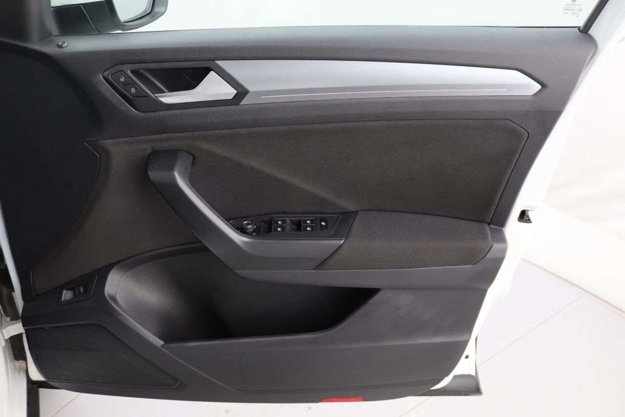 2021 VOLKSWAGEN T-ROC 2021 VOLKSWAGEN T-ROC