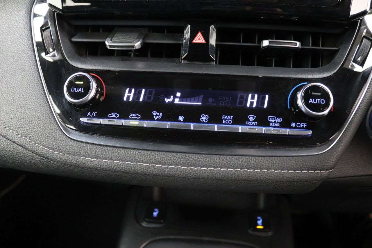 2022 TOYOTA COROLLA 2022 TOYOTA COROLLA