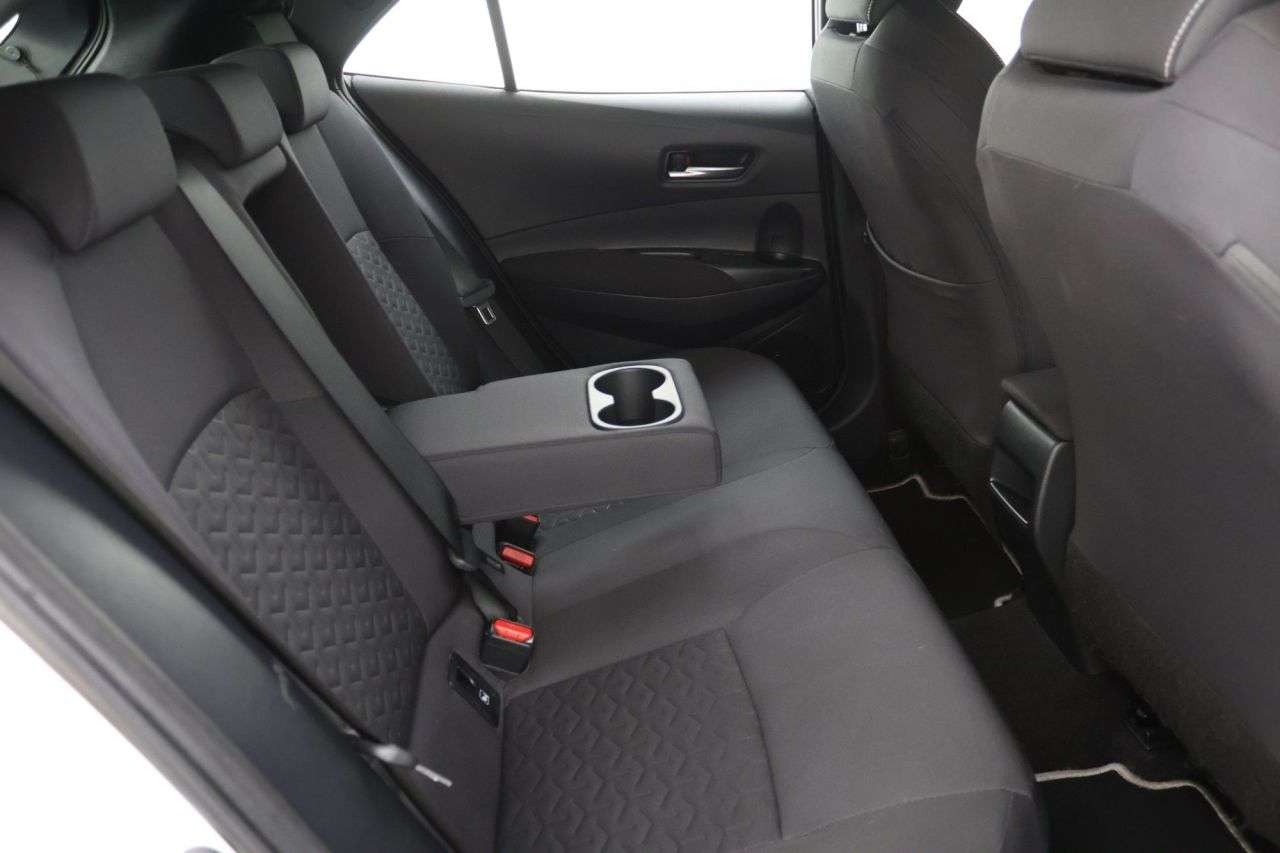 2022 TOYOTA COROLLA 2022 TOYOTA COROLLA